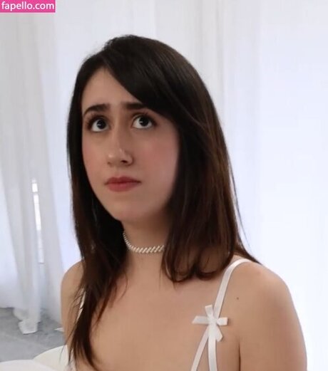 Khloe Mendosa star porn images