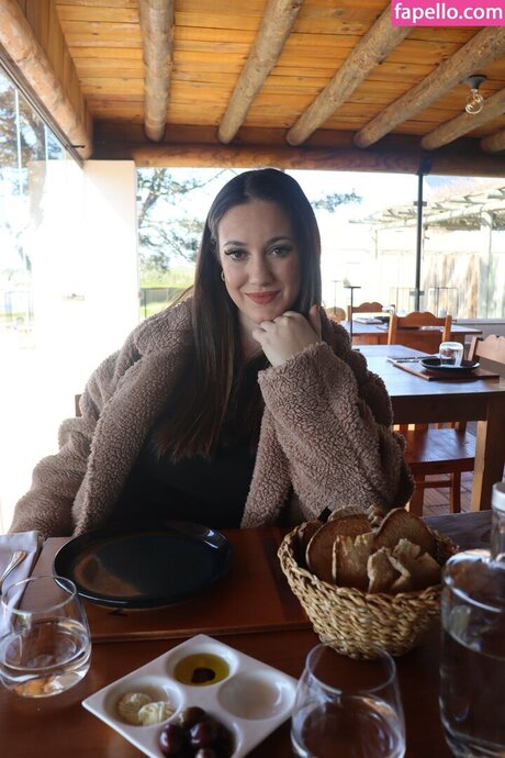 micaelapinela erotic pornstar photo