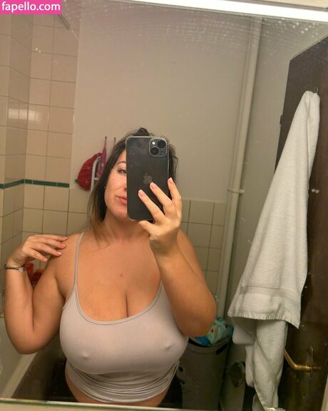 amateur asian onlyfans sexy naked picture