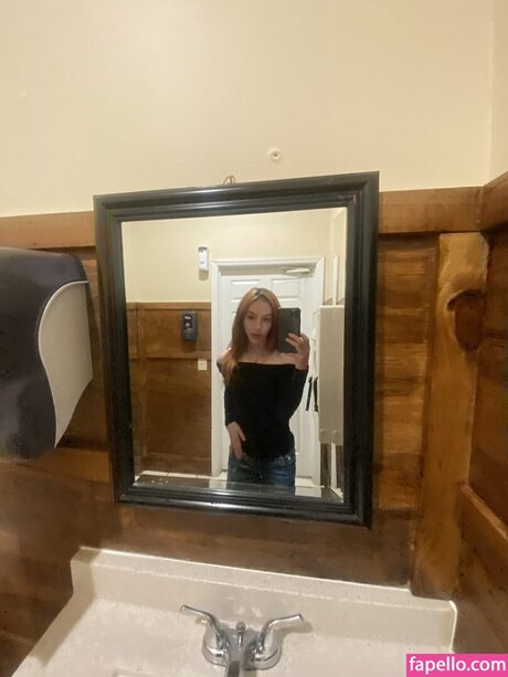 shemale handjob onlyfans exclusive img