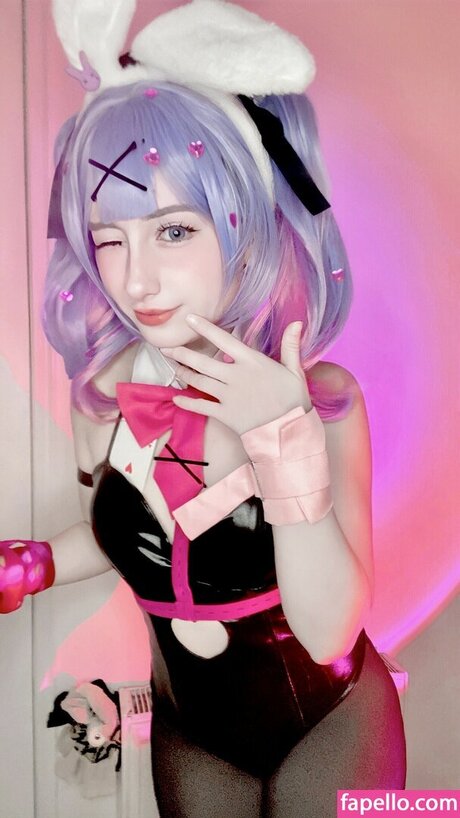 Lilyshibe star nude photos