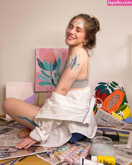 Alaurabidingcitizen exclusive actress photos