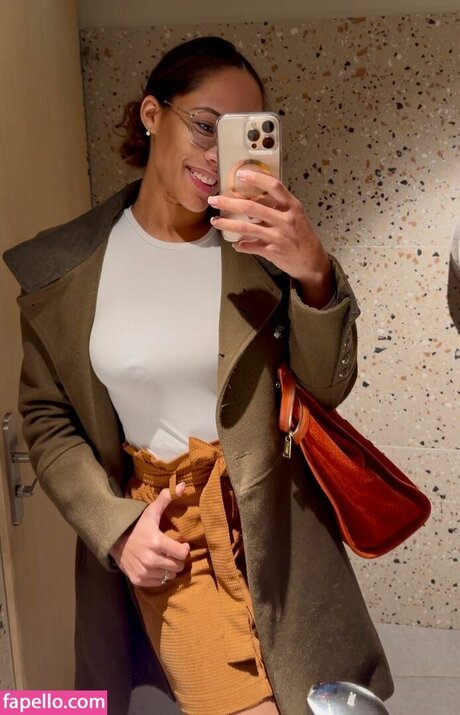 Diana Lawrence perfect model picture