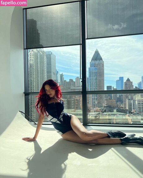 Lara Raj exclusive actress picture