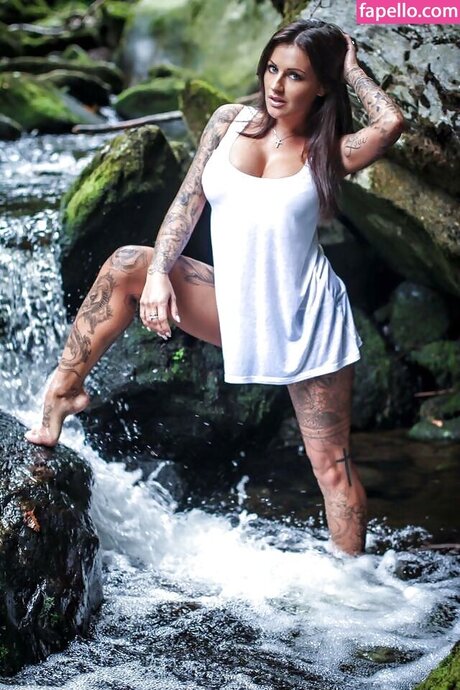 Jasmin Ruehle star hot pics