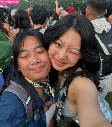 shoujolivia hot pornstar photo