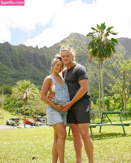 Jen Affleck hot star gallery