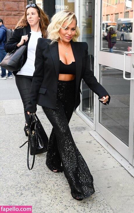 Darcey Silva perfect pornstar galleries