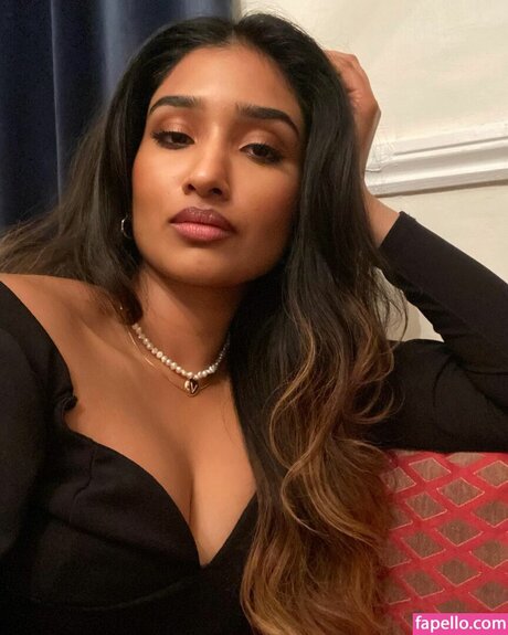 Varada Sethu hot actress images