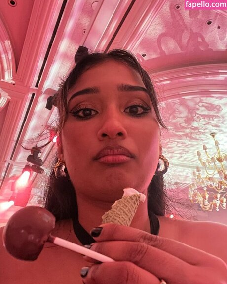 Varada Sethu Quick photo