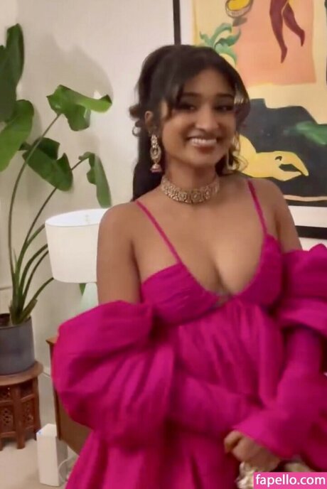 Varada Sethu star free photos