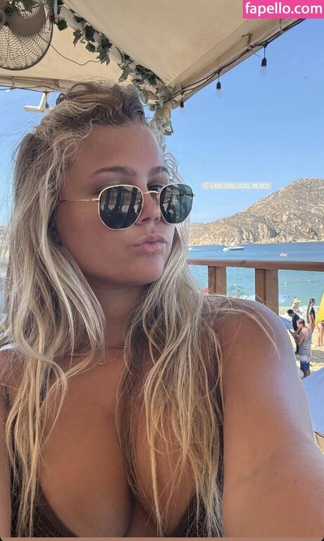 Avery Bracher pornstar top images