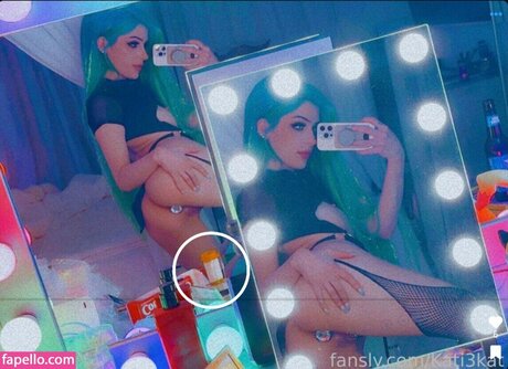 Kati3Kat model erotic pics