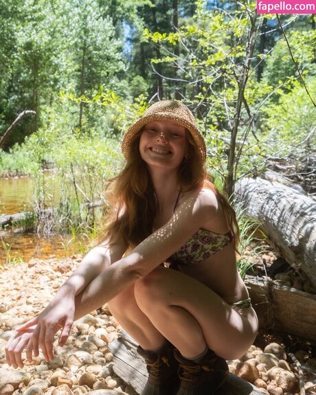 Samantha Cormier perfect model pics