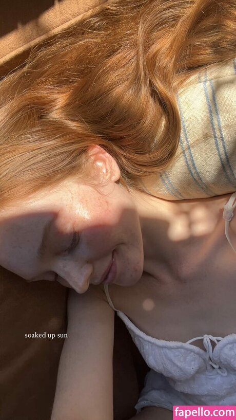 shemale handjob onlyfans porno images