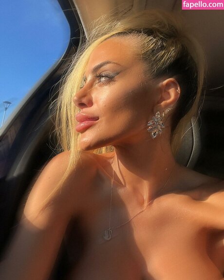 Antonela Pane beautiful pornstar pics