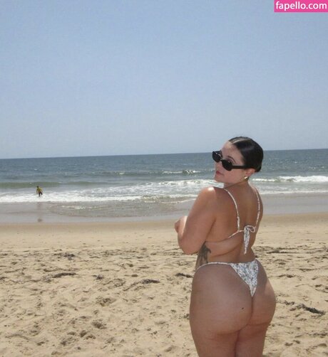 Thankulexx free actress photos