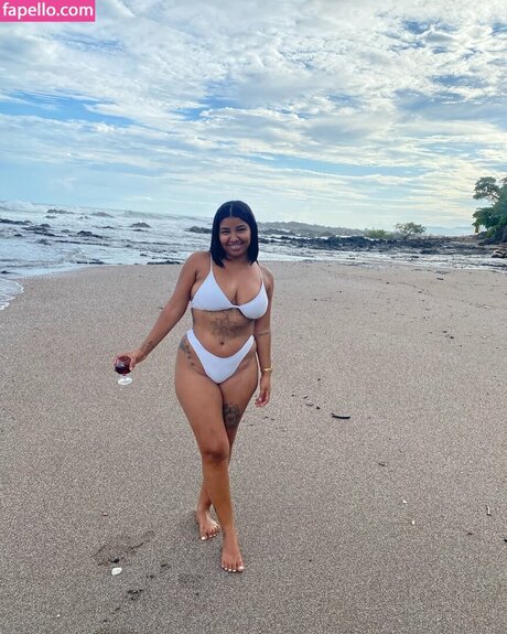 Melanie Noelia pornstar nice archive