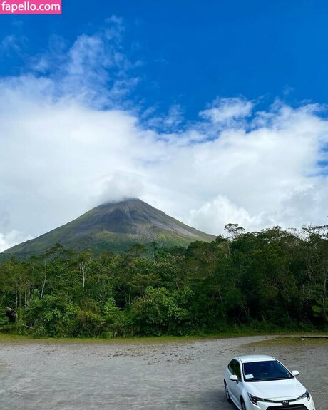 Melanie Noelia model xxx images