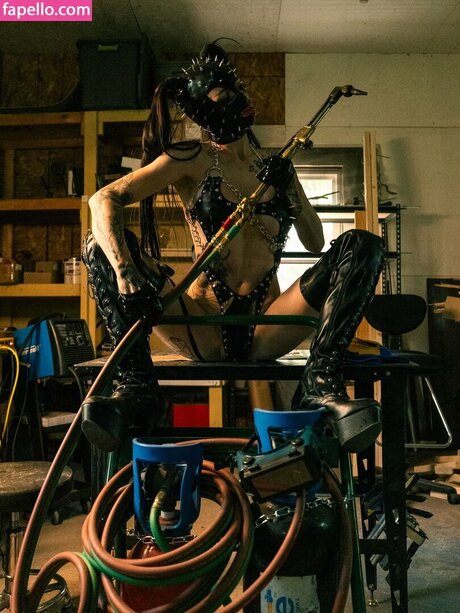 Toxic Vision hot pornstar pictures