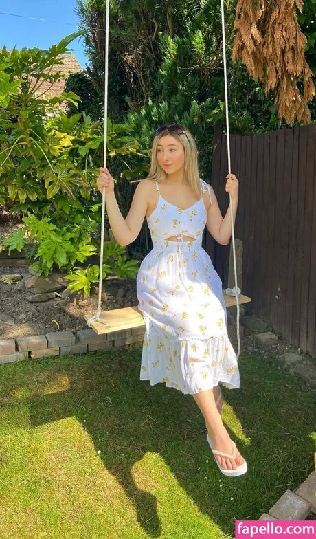 Chlo Matt model perfect photo