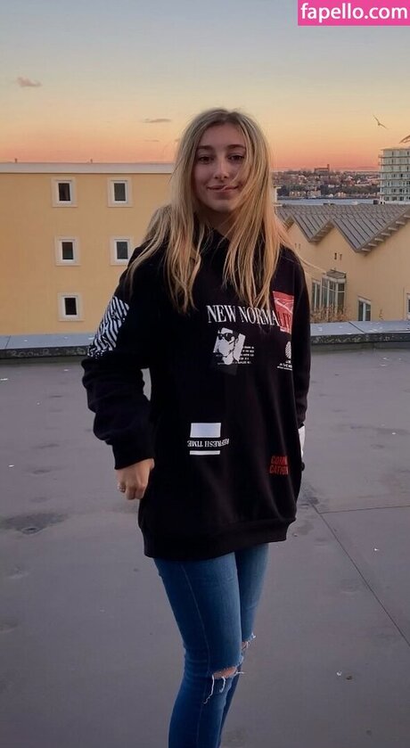 Chlo Matt model exclusive photo