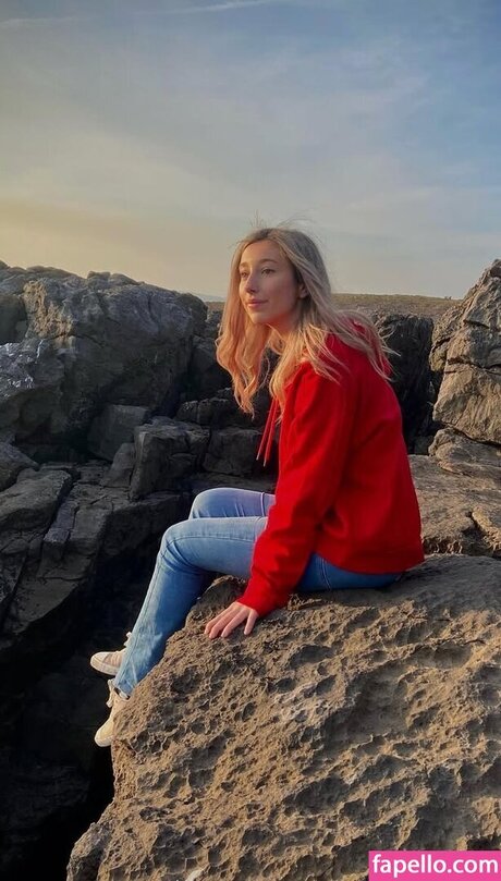 Chlo Matt free star img