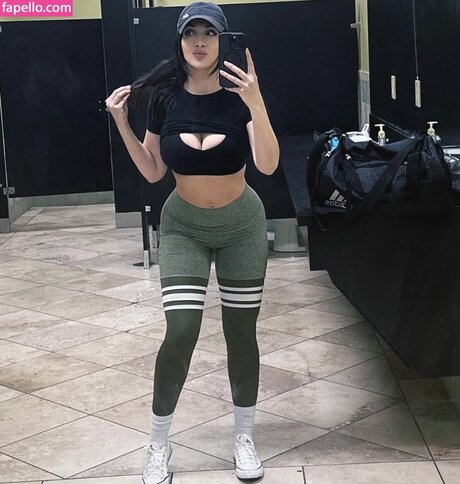 slanofflames erotic actress picture