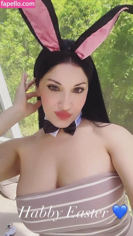 slanofflames model nice photo