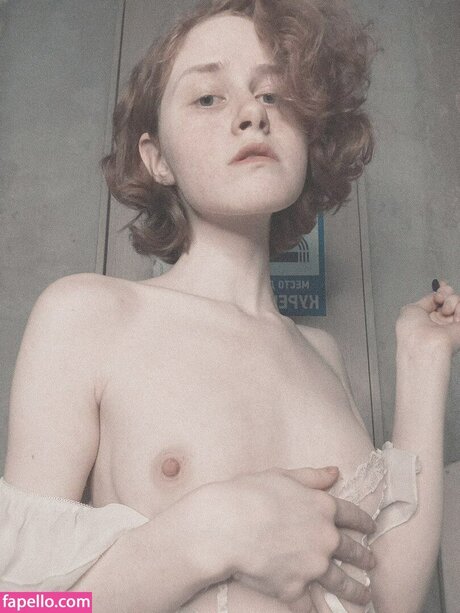 albanocte hot model photos