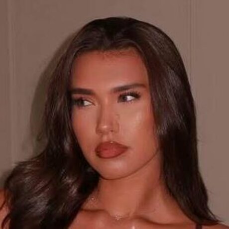 Aaliyah Fairbrother pornstar erotic pic