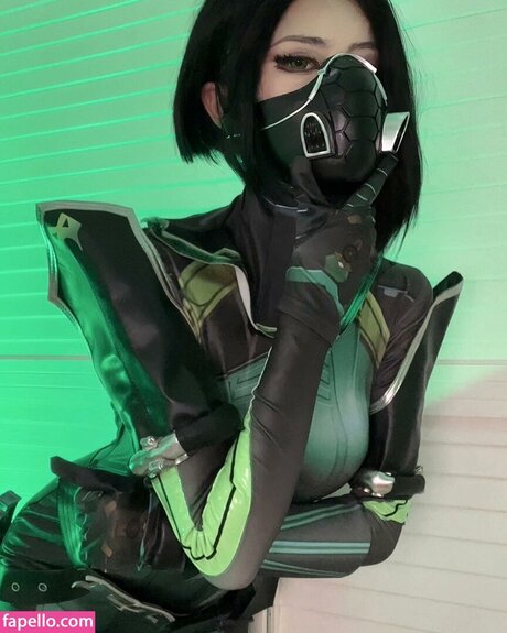 iceyyyzhou nude model image