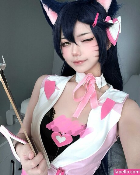 iceyyyzhou sexy actress pic