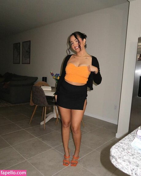 Zaira Lissette model pretty pic