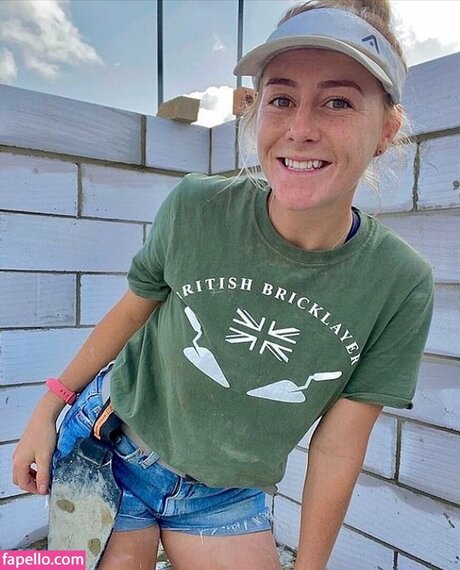 DarcieDoesIt star erotic images