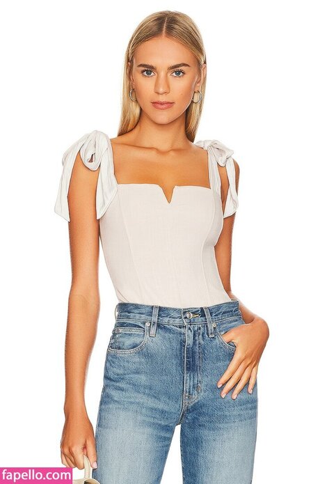 Lola Moon hot star img