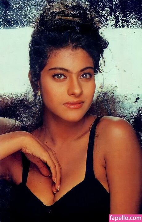 Kajol Devgn hd star galleries