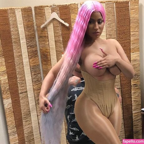 Nicki Nipples star nudes pic