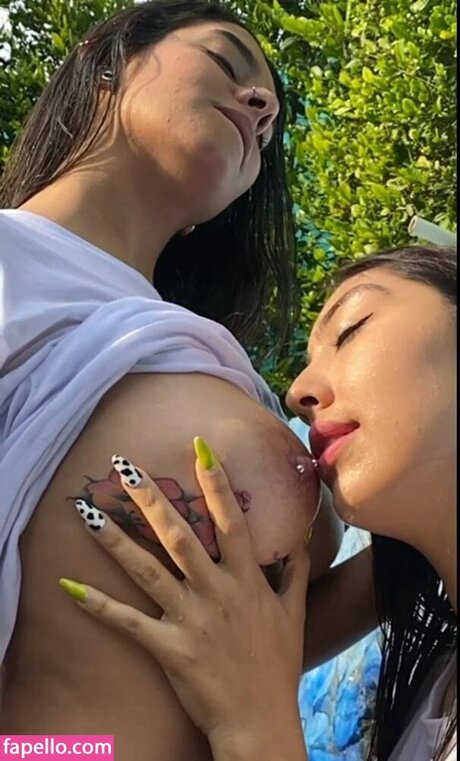 Daniela Saa star nice photos