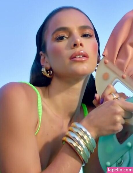 black female onlyfans pretty photo