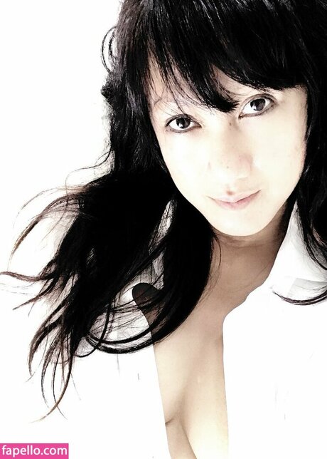 Bishou Star pornstar sexy pictures