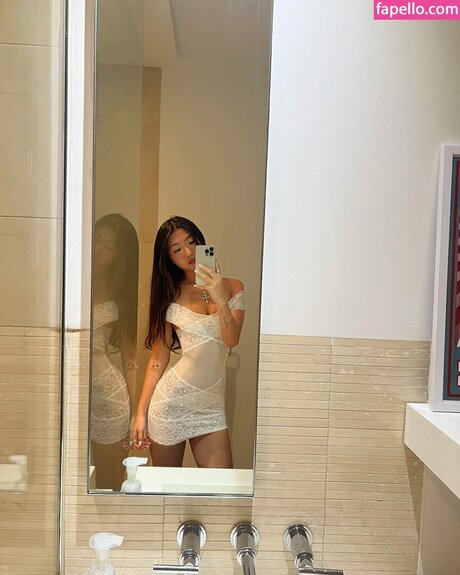 Piper Hana model naked pictures