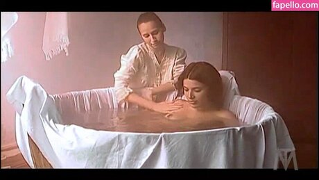 Manuela Do Monte hot star photos