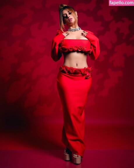 fat mature onlyfans adult gallery