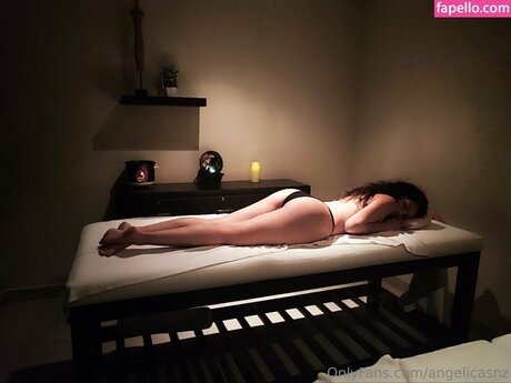 busty mom onlyfans hot photos