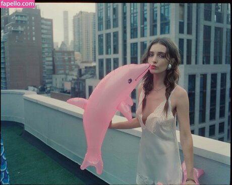 Talia Ryder hd pornstar picture