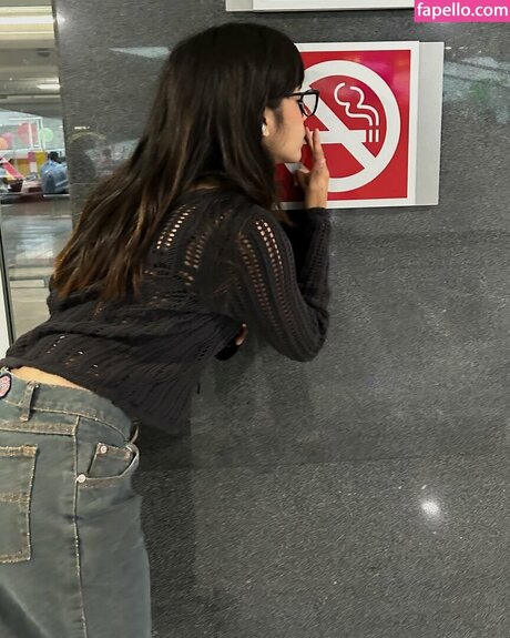 Om4ly model sexy photos