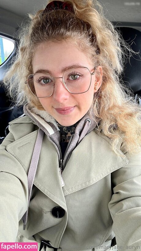 MaryjaneAuryn nude model photos