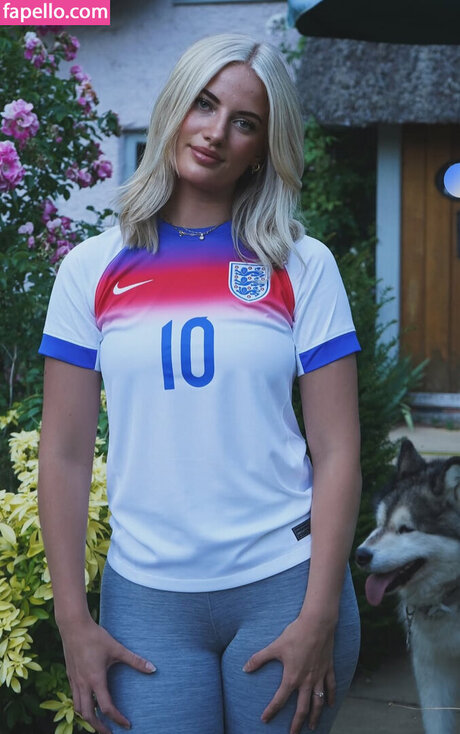 Issy Anderson model sex images