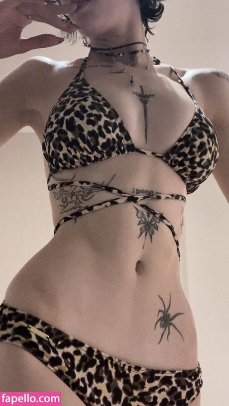 skinny babe onlyfans art naked img